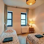 Theater Lodge Apartment In Heart Of Antwerp